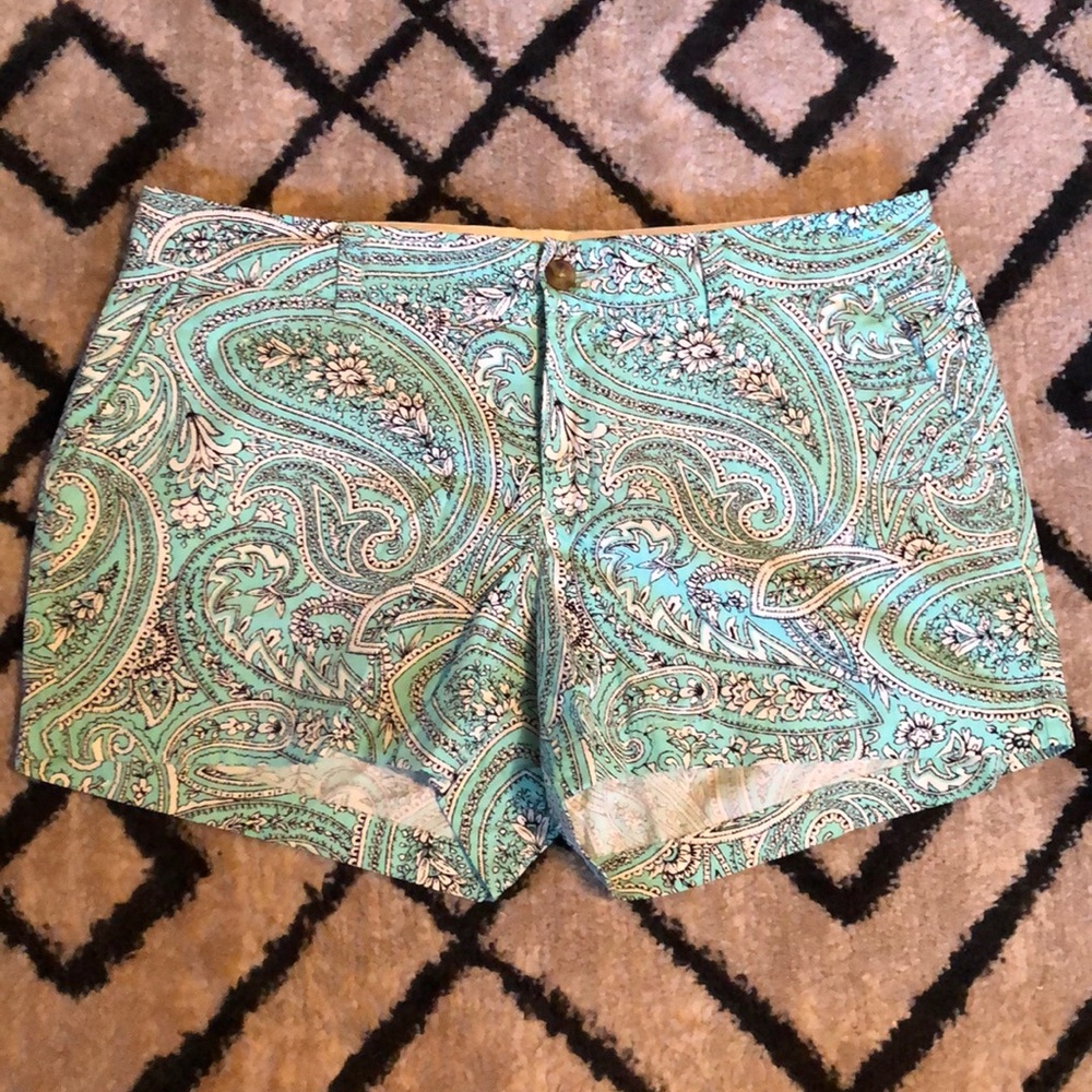 NWOT Old Navy Paisley Shorts